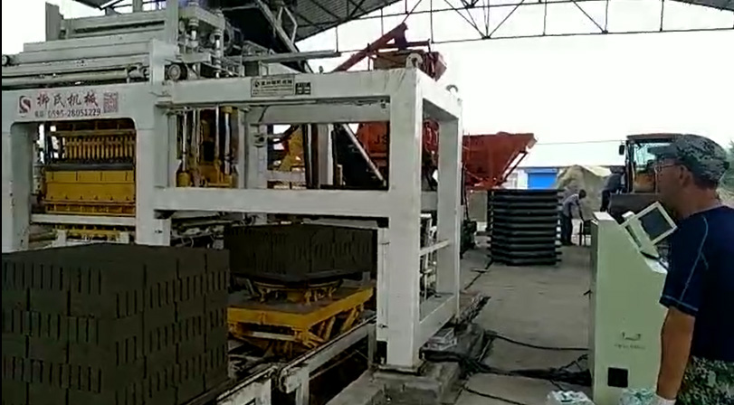 免托板磚機(jī)哪里購(gòu)買