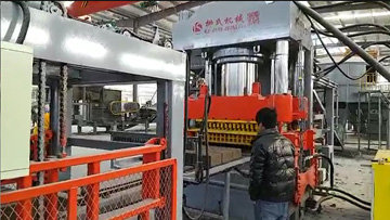 液壓磚機(jī)處理固廢、泥巴磚